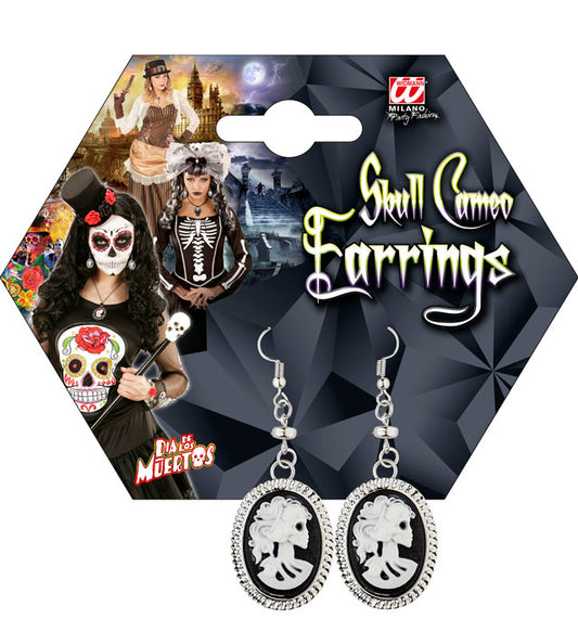 Kamee Totenkopf Ohrringe in schwarz-weißem Camee-Design