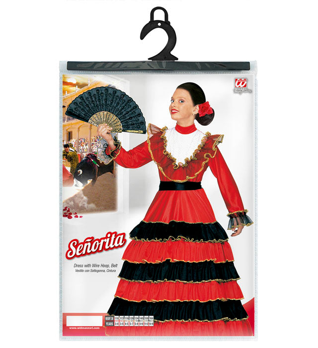 SEÑORITA Kleid mit Petticoat und Gürtel auf weißem Hintergrund