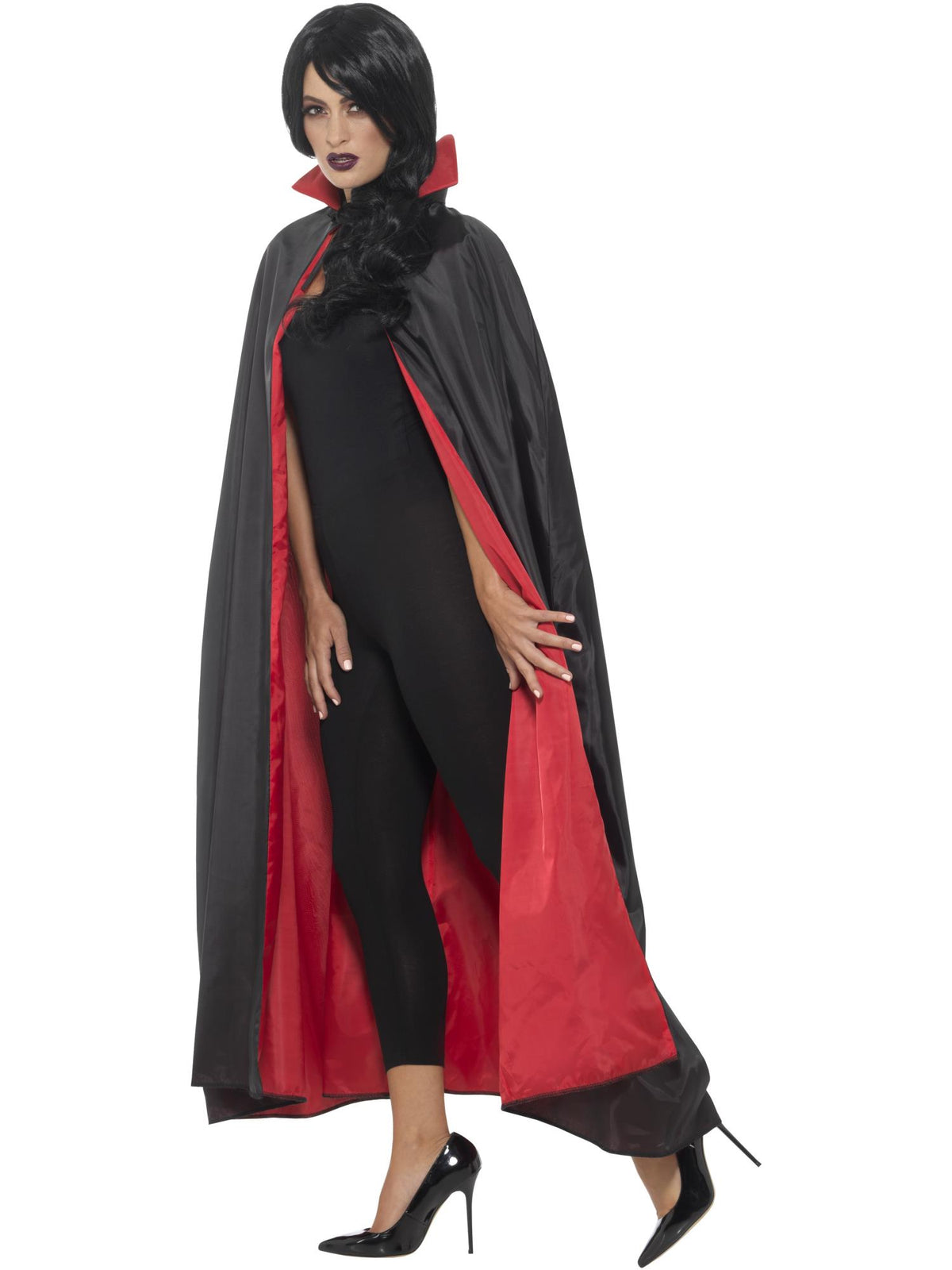 Smiffys reversibles Vampire Cape in Schwarz und Rot, 127 cm – Seitenansicht