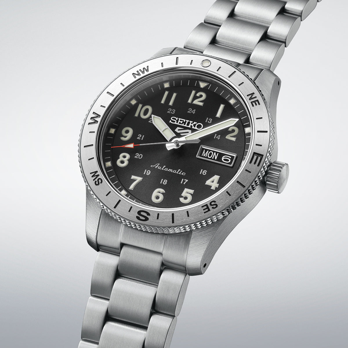 Seiko 5 Herrenuhr HDB006K1 Armbanduhr – Seitenansicht