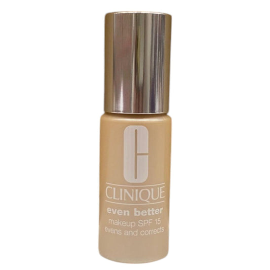 Clinique Clinique, Even Better, Parabenfrei, Hydratisierend, Flüssige Grundierung, 07, Vanille, SPF 15, 15 ml *Tester