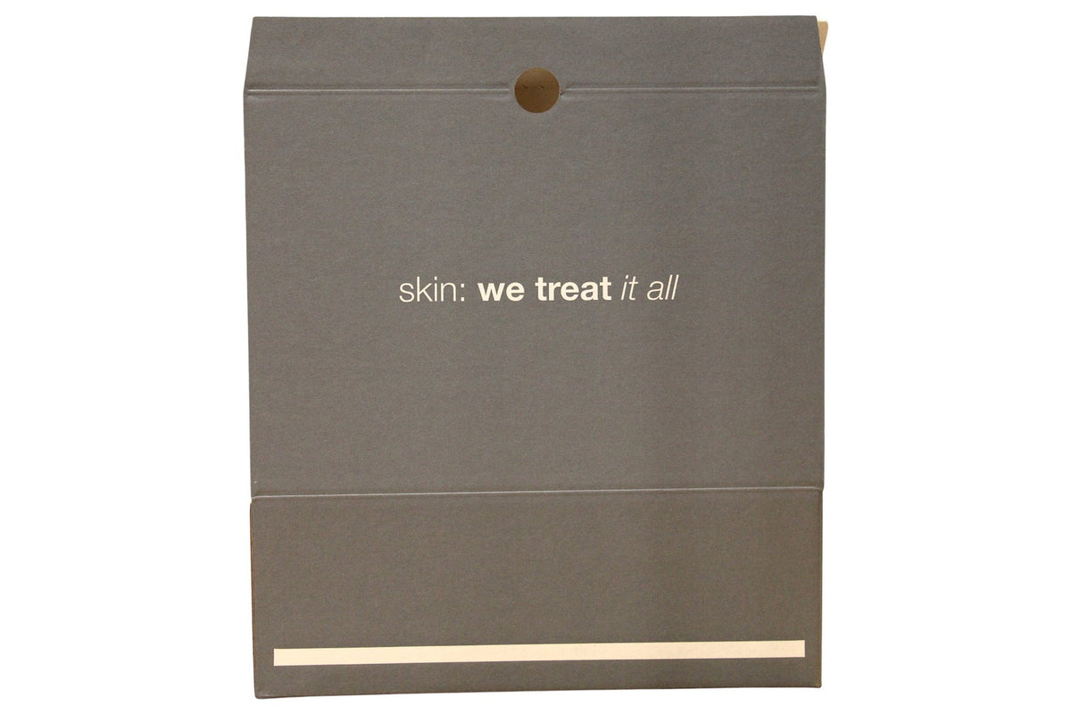 Leere Dermalogica Kartonschachtel gross