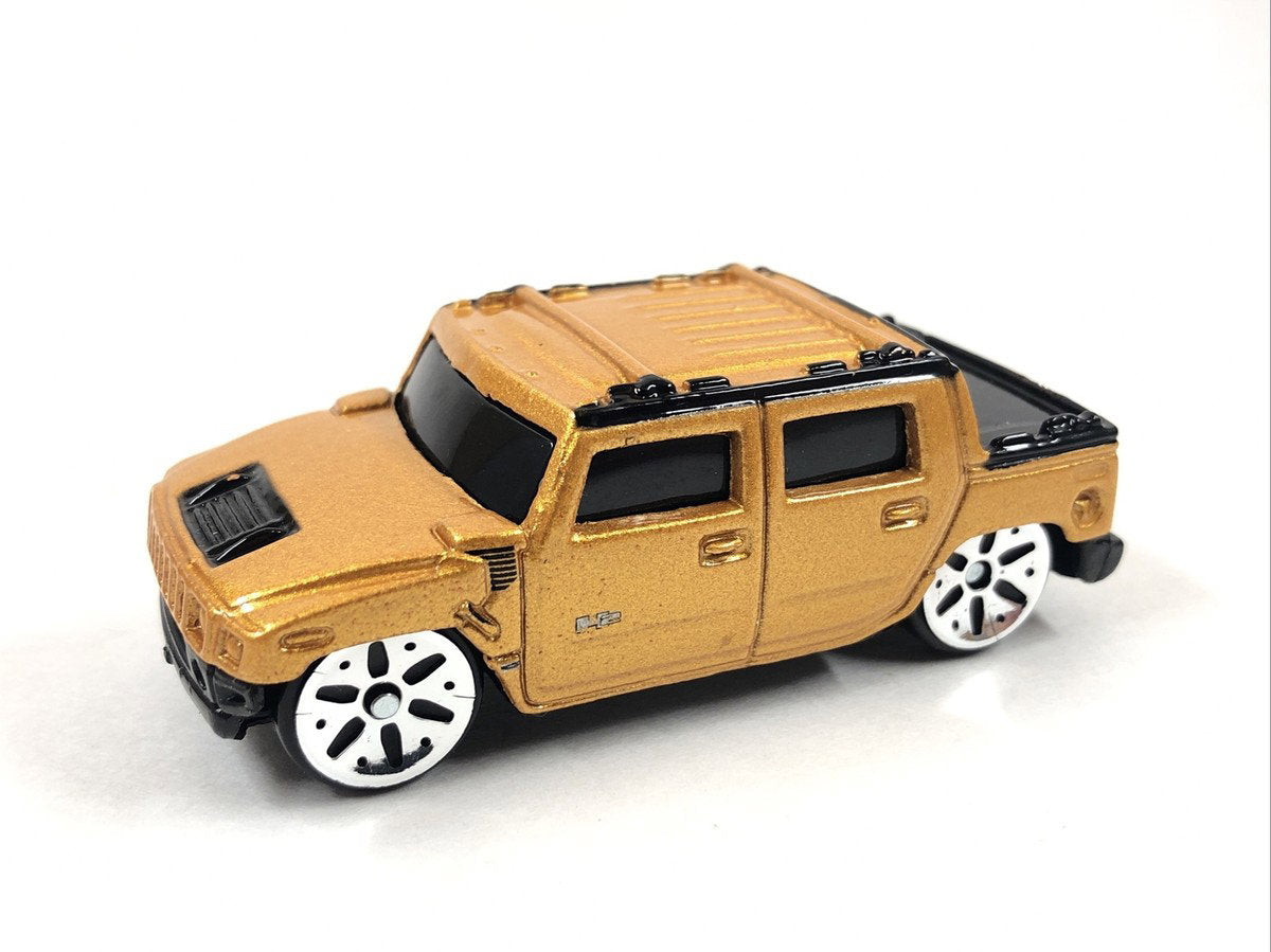 Maisto, Fresh Metal, 2001 Hummer Gold, Spielzeugauto, 11423, Golden, 1:64, 3+