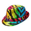 "PAILLETTEN FEDORA IN TIGERMUSTER REGENBOGEN" – Vorderansicht