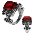 "RING GOTISCHER VAMPIR MIT ROTEM EDELSTEIN" – Vorderansicht