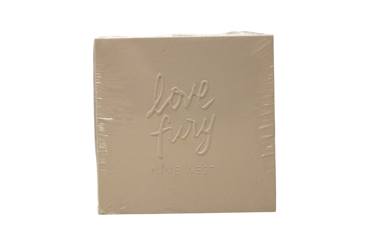 Setzen, Nine West, Love Fury, Löschpapiere