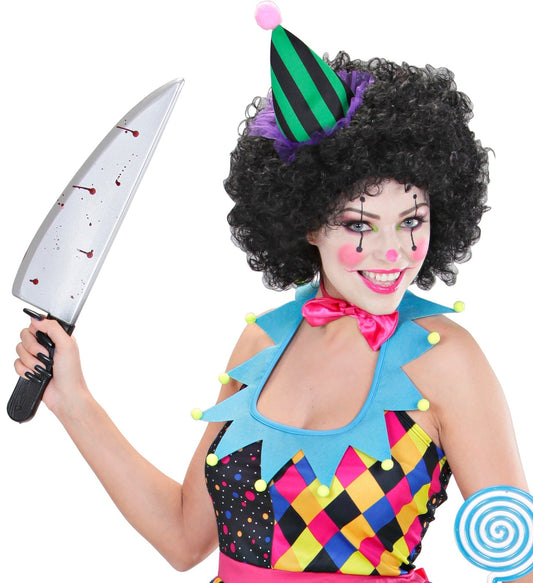 Blutverschmiertes 48 cm langes Kunststoffmesser als Horror-Kostümzubehör.