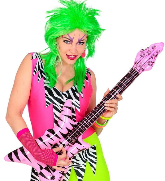 Neonpinkfarbene, fingerlose Netz-Handschuhe von Widmann mit 33 cm Länge bis zur Mitte des Arms