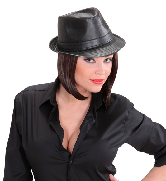 Schwarzer Fedora Hut aus Kunstleder im 20er Jahre Gangster Stil mit breiter Krempe