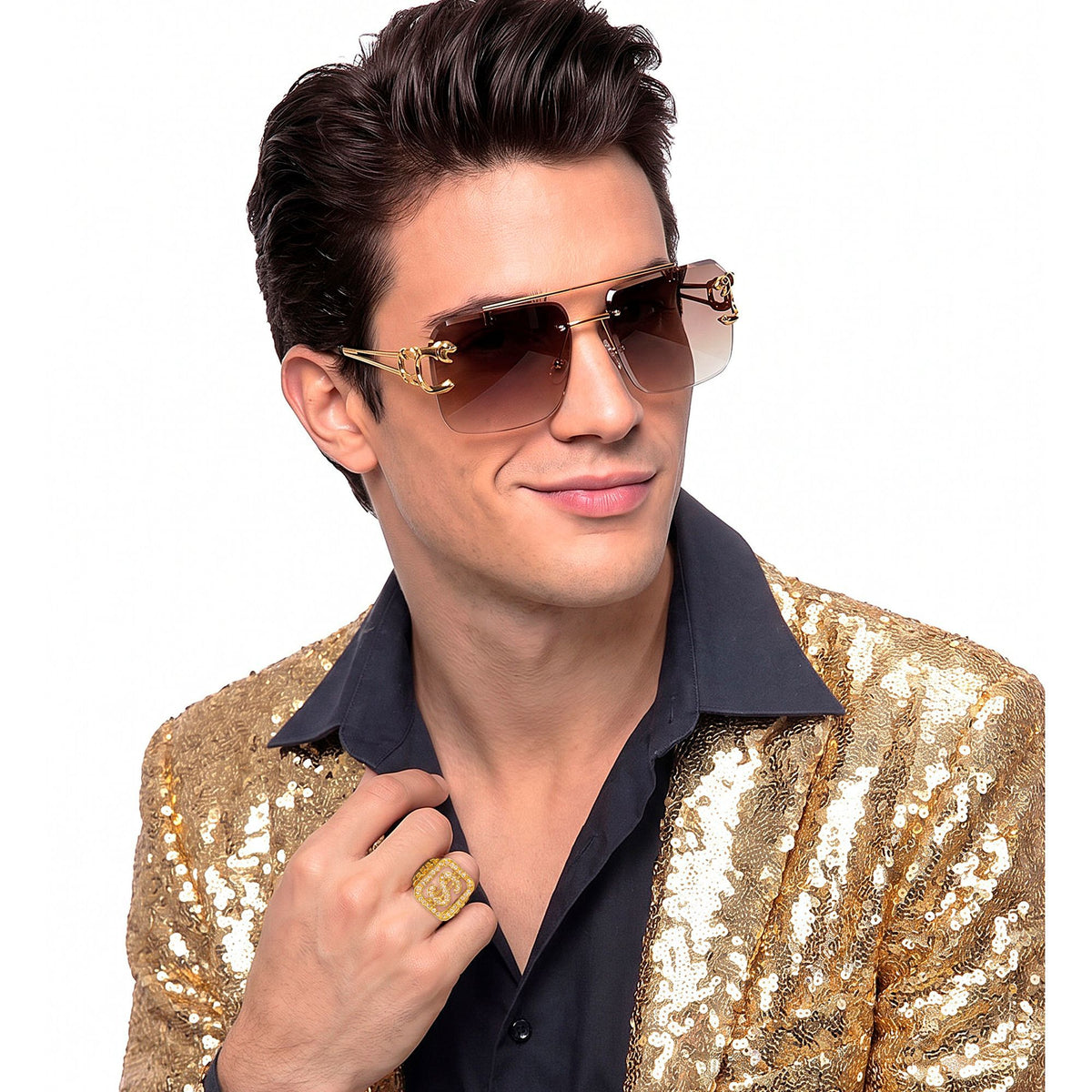 "GOLDENER STRASS $ RING"