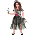 "ZOMBIE SCHÖNHEITSKÖNIGIN" (Kleid, Gürtel, Schärpe, Tiara, Handgelek Corsage) – Vorderansicht
