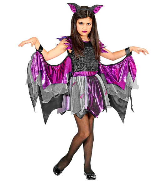 Fledermaus-Kostüm mit Tutu, Flügeln und Ohren auf weissem Hintergrund