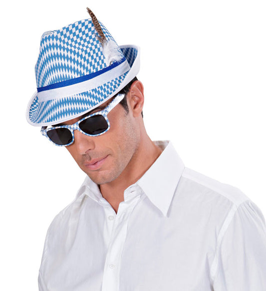 Fedora-Hut mit Bayerischer Flagge und Federschmuck für Fasnacht und Karneval