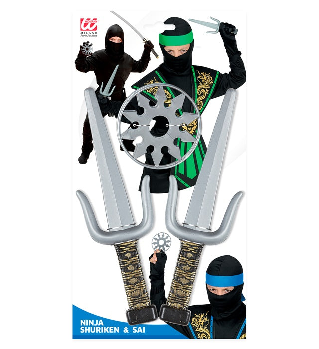 Ninja Waffen-Set mit 2 Sai und 2 Shuriken auf weißem Hintergrund