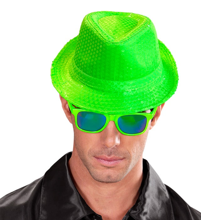 Neon grüner Fedora-Hut mit glitzernden Pailletten für Fasnacht und Karneval