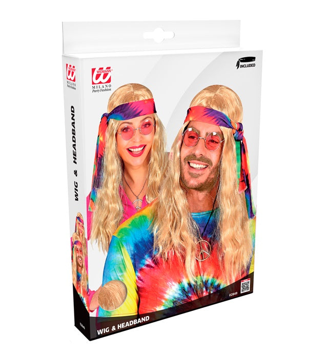 Blonde Hippieperücke mit farbigem Batik Stirnband auf weissem Hintergrund