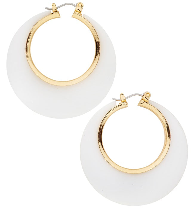Weiss-goldene Disko Ohrhänger als stilvolles Fasnacht-Accessoire