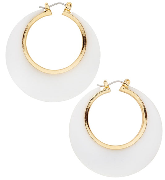 Weiss-goldene Disko Ohrhänger als stilvolles Fasnacht-Accessoire