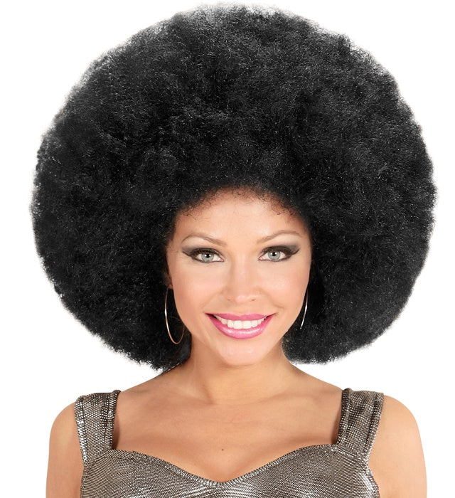 Schwarze Riesen Afro Perücke auf neutralem Hintergrund
