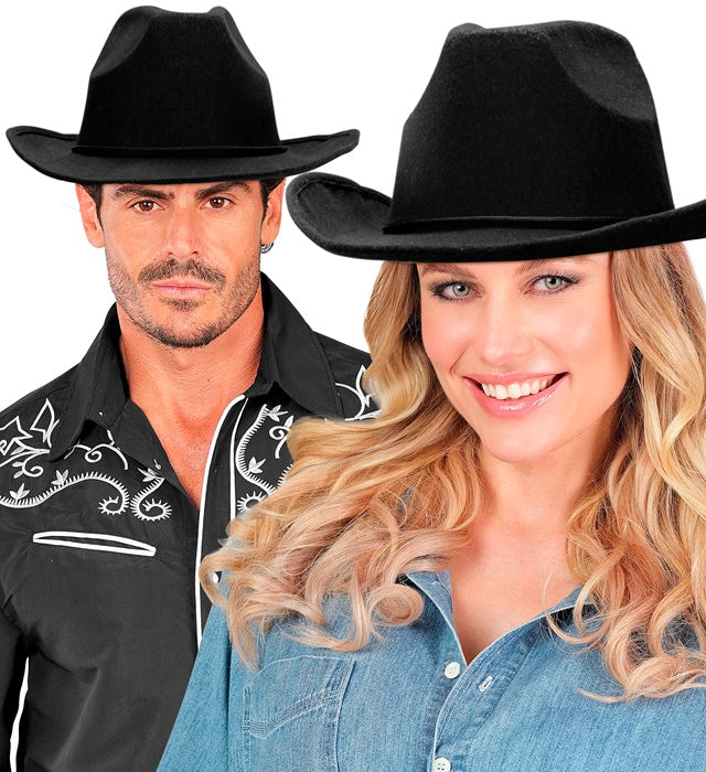 Schwarzer Cowboyhut aus gebürstetem Filz auf weißem Hintergrund
