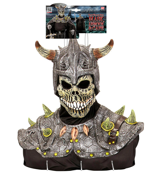 Totenkopf Warlord Maske mit Schulterpanzer und Umhang auf schwarzem Hintergrund