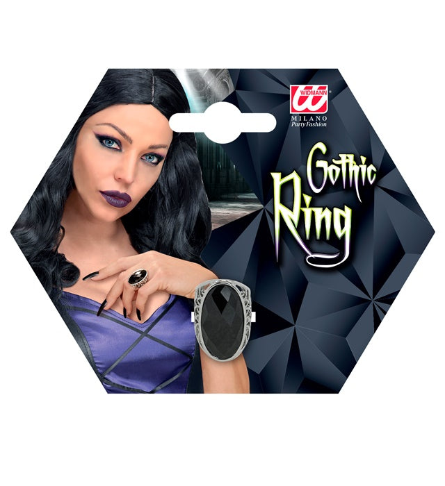 Gotischer Ring mit schwarzem Stein auf dunkelgrauem Hintergrund