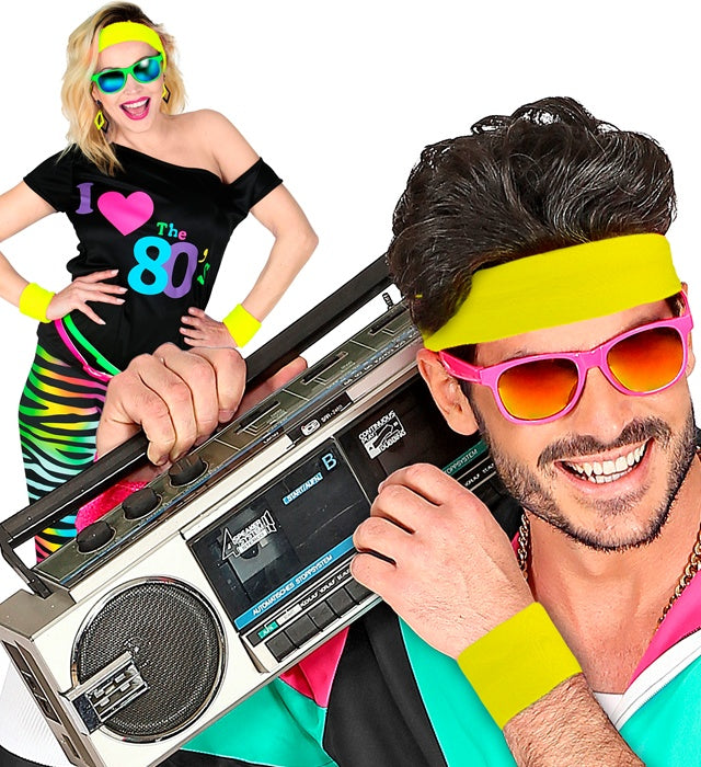 Neon gelbe Schweißbänder bestehend aus Stirnband und zwei Armbändern