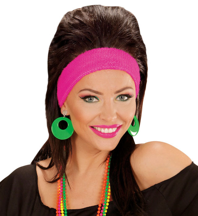 Neon grüne Ohrringe als auffälliges Fasnacht-Accessoire