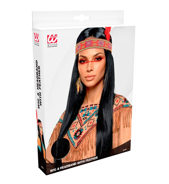 Indianerperücke mit Haarband und Feder auf weissem Hintergrund