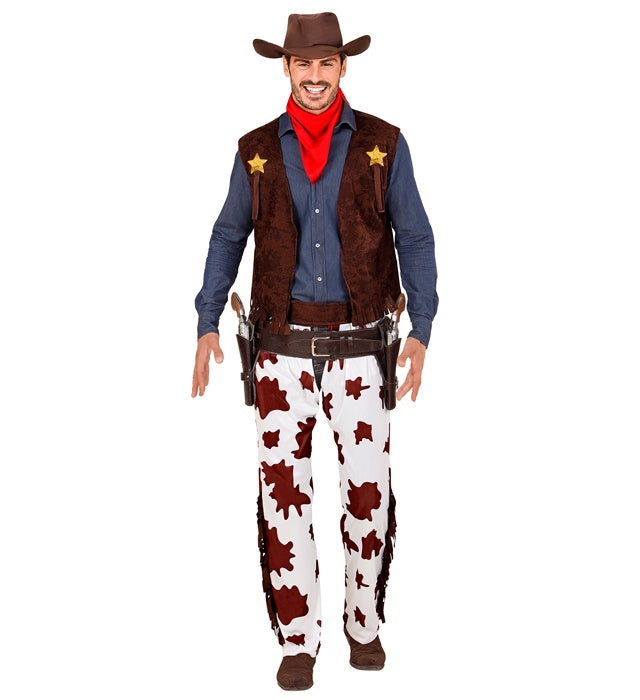 Cowboy-Kostüm bestehend aus Weste, Chaps, Cowboy-Hut und Bandana auf hellem Hintergrund