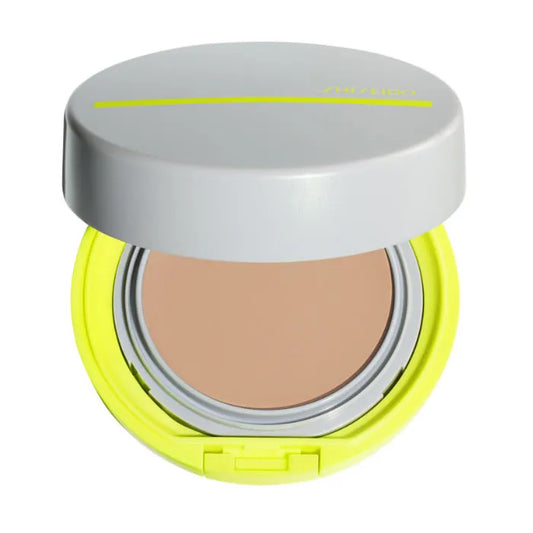 SHISEIDO SHISEIDO Sports BB Compact SPF50 Medium Kompaktpuder mit Sonnenschutz Kosmetik