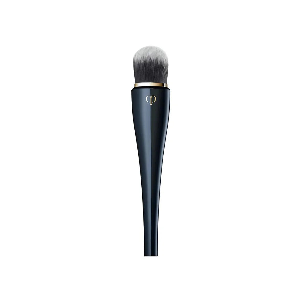 CLE DE PEAU BEAUTE Cle De Peau Beaute Cle De Peau Light Coverage Fdt Brush Kosmetik