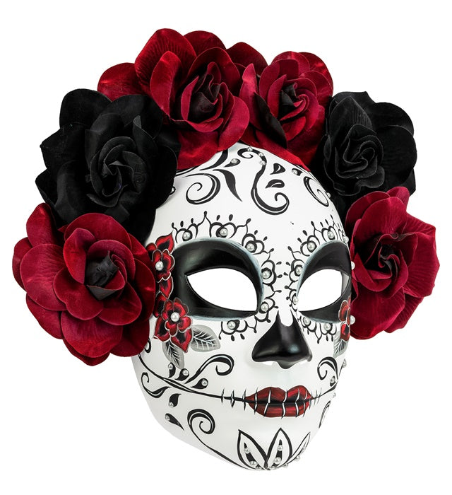 Día de los Muertos Maske mit schwarzen und dunkelroten Rosen auf weißem Hintergrund