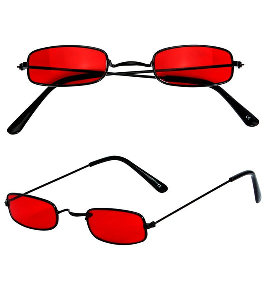 Schwarze Vampirbrille mit spitzen Vampirzähnen als Fasnachts- und Halloween-Accessoire