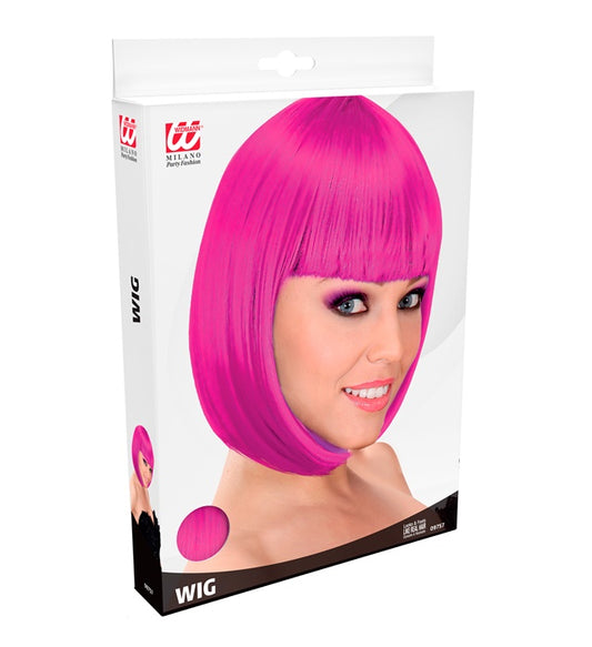 Fuchsia Lou Lou Perücke in leuchtendem Pink auf weißem Hintergrund