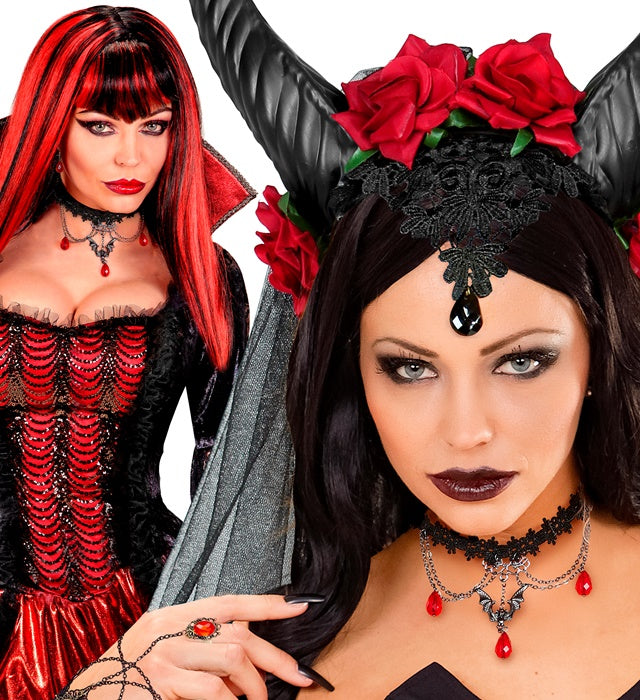Gotisches schwarzes Vampirin Halsband mit passenden Ohrringen auf schwarzem Hintergrund