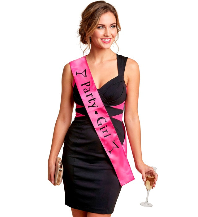 Satin-Schärpe PARTY GIRL in leuchtendem Design auf weissem Hintergrund