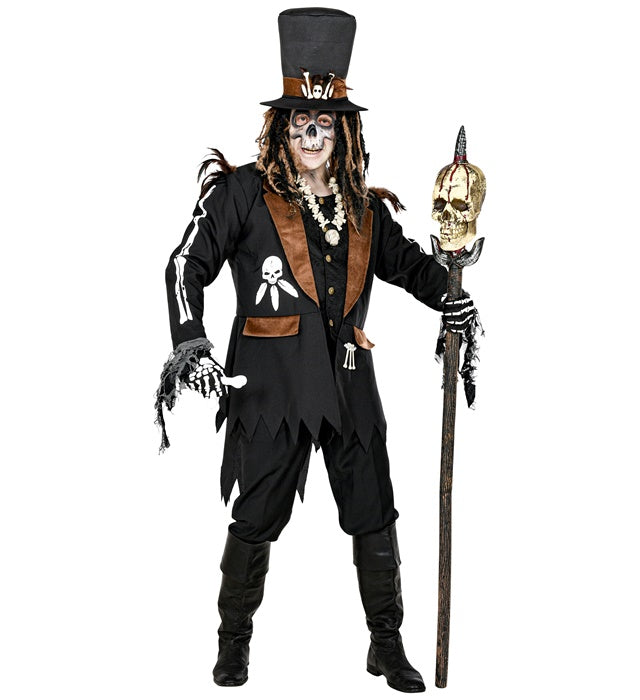 Voodoo Priester Kostüm mit Weste und Hut auf schwarzem Hintergrund