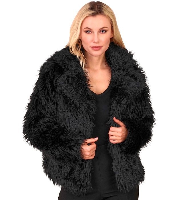 Schwarze Plüschjacke für Damen auf weißem Hintergrund