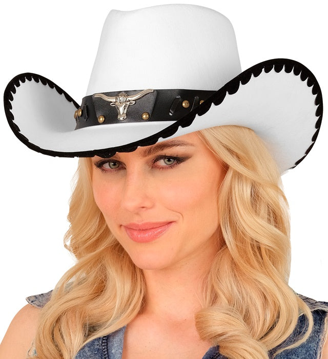 Weisser Cowboyhut aus Filz mit dekorativem Longhorn für Fasnacht und Kostüme
