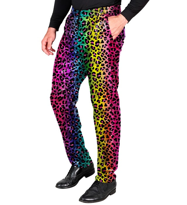 Paillettenhose im Leopardenmuster mit Regenbogeneffekt auf neutralem Hintergrund