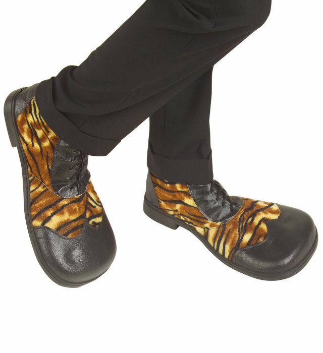 Partyschuhe mit Tiger-Muster und schwarzer Gummisohle