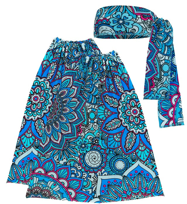Blaues Mandala Stirnband und passende Stulpen im 60er Jahre Stil