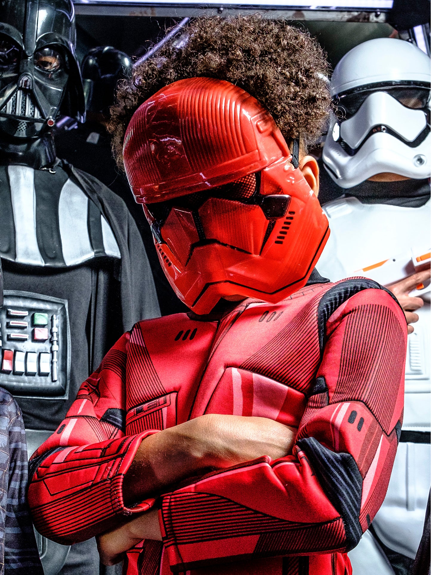 Rubies Red Stormtrooper 1/2-Maske für Jungen – Star Wars – Detailansicht