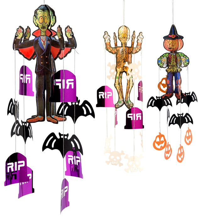 Halloween-Figur mit hängenden Dekorationen in den Modellen Vampir, Vogelscheuche und Skelett