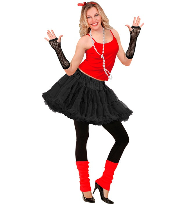 Schwarzer mehrlagiger Tüll-Tutu Petticoat auf weissem Hintergrund