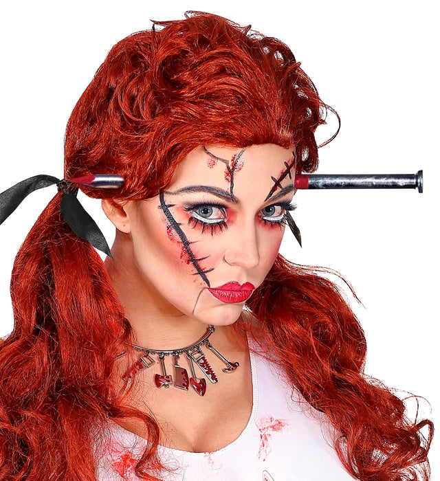 Nagel durch den Kopf Halloween Effekt zum Anbringen auf der Haut