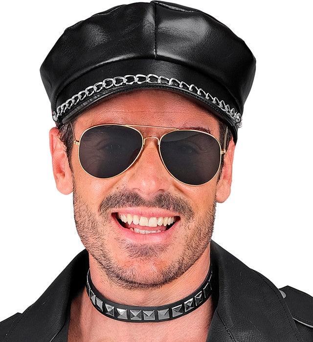 Schwarze Sonnenbrille mit dunklen Gläsern als Kostümzubehör