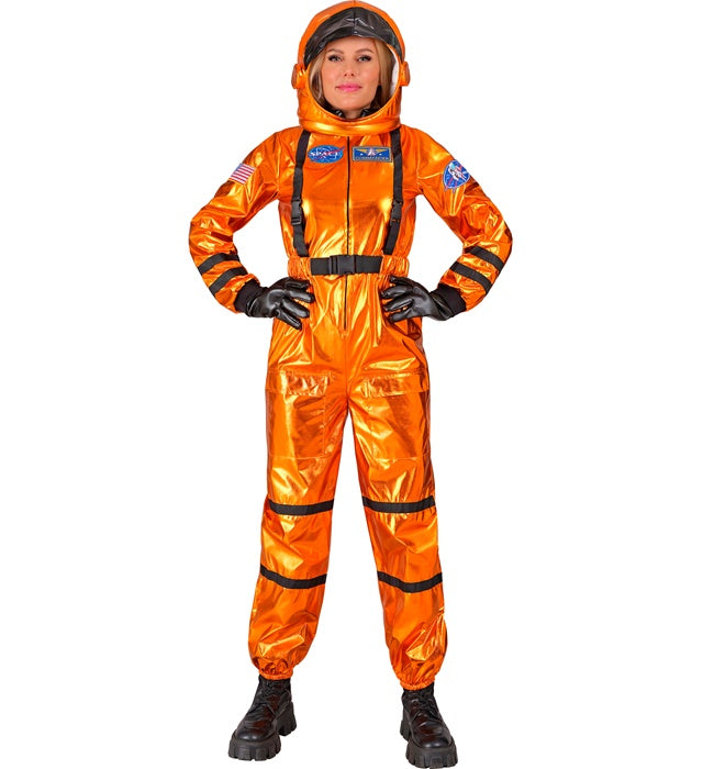Orangener Astronauten-Overall mit Helm auf Fasnacht getragen