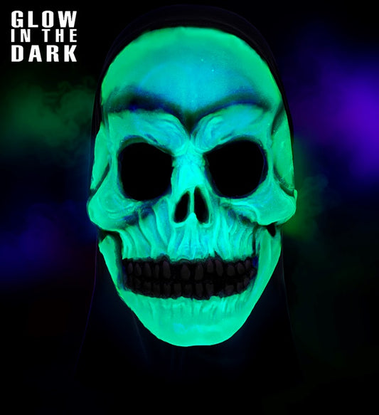 Im Dunkeln leuchtende Totenkopfmaske mit Kapuze aus Latex